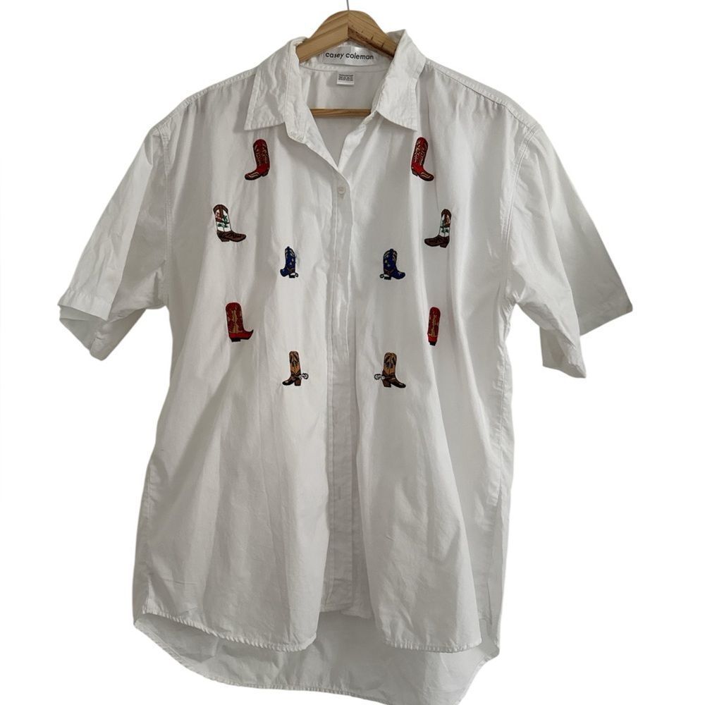 Casey Coleman Embroidered shirt EUC